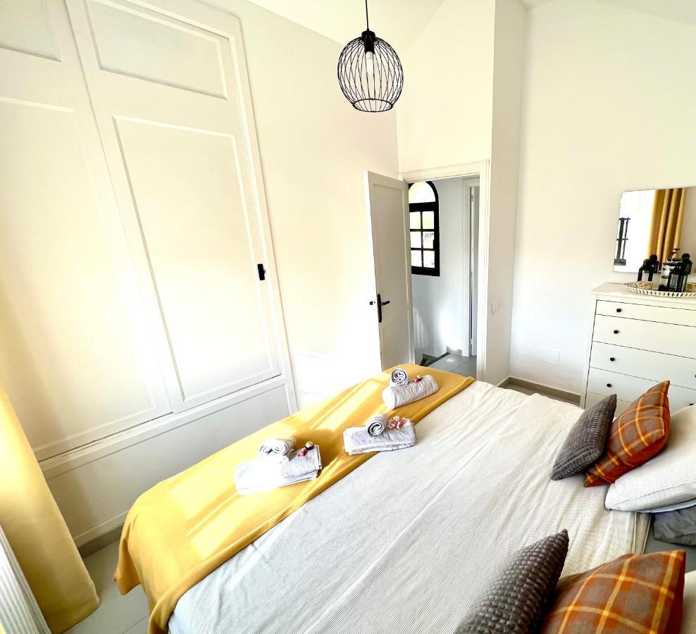 Paola Comfort Apartment 코스타카르마 외부 사진