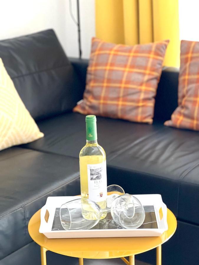 Paola Comfort Apartment 코스타카르마 외부 사진